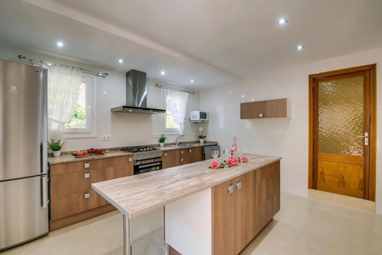 Ideal Property Mallorca - Bell Punt Alcanada 0*,  Spain